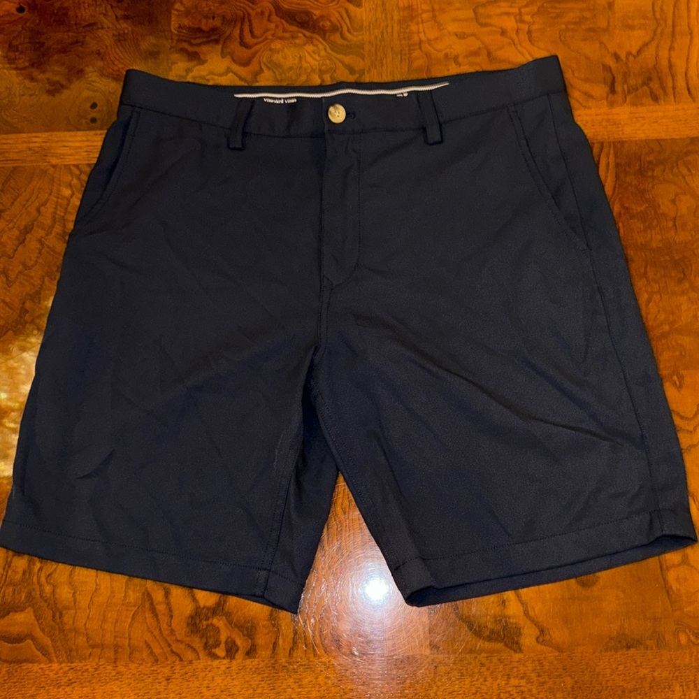 Vineyard Vines Links Short Golf Short